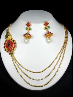 Exclusive Polki Set